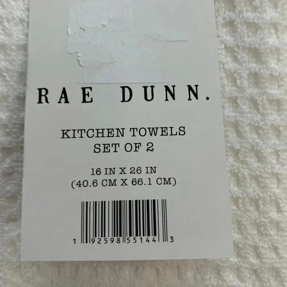 NWT Rae Dunn Set of 2 Kitchen Towels ~ LOVE ~ Red & White Cotton 16”x26” - Picture 4 of 5